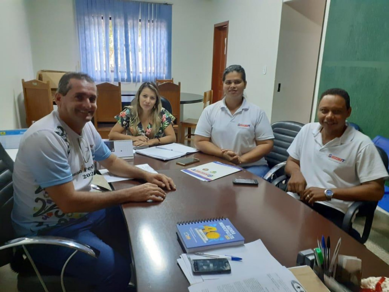 REUNIÃO EM NOVO HORIZONTE DO OESTE